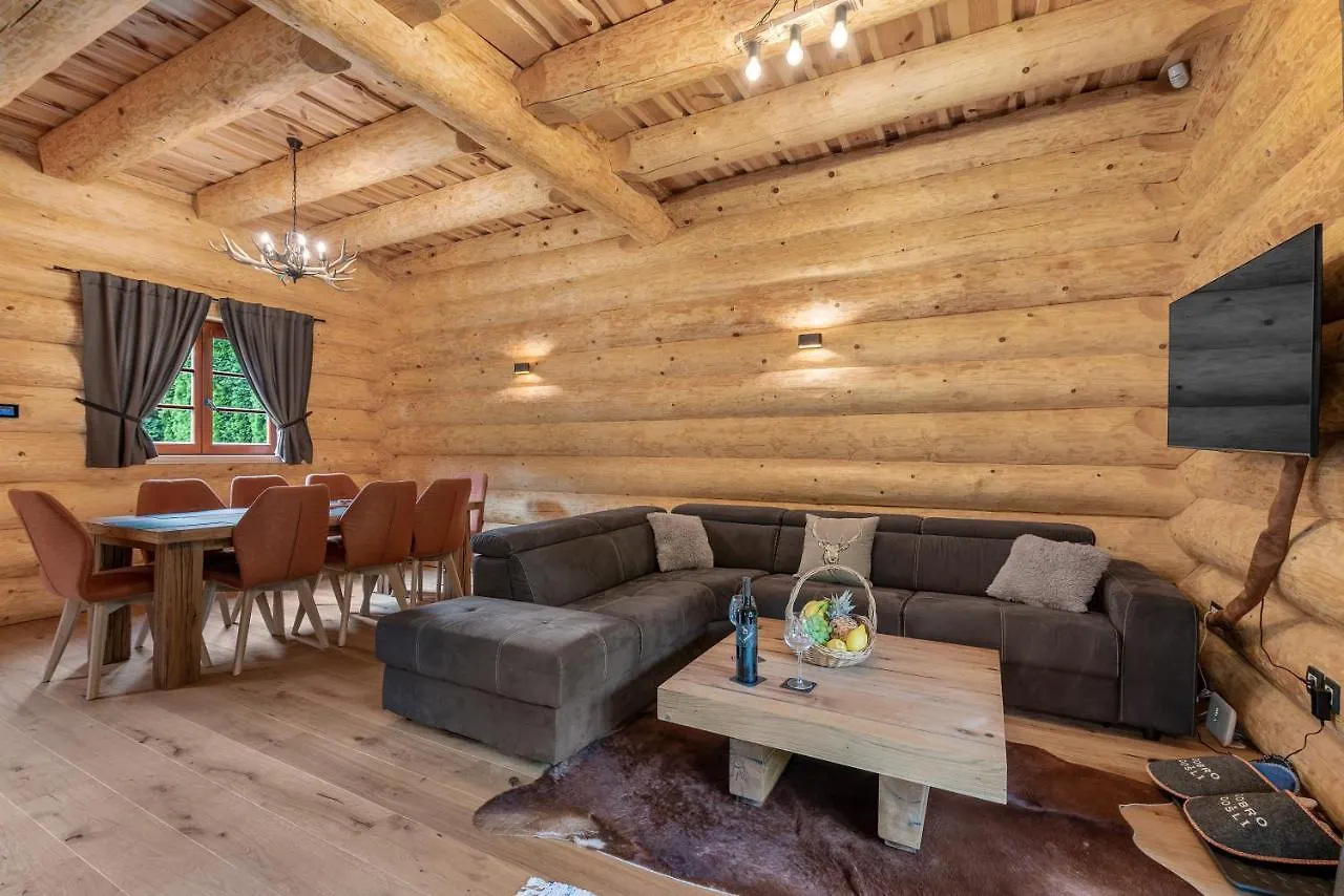 Vila Log House The River Pearl