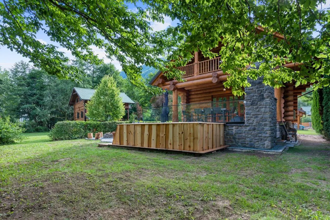 Vila Log House The River Pearl Croatia